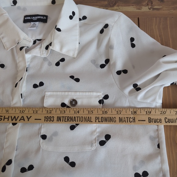 KARL LAGERFELD PARIS Women's Sunglasses Print Blouse - Picture 6 of 12